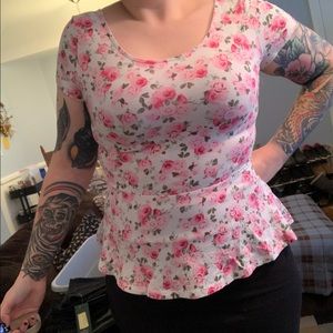 H&M Pink Floral Peplum Scoop Neck Shirt Medium